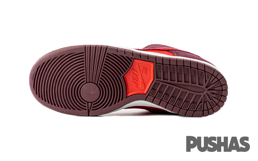 New SB Dunk Low 'Cherry' (2022)