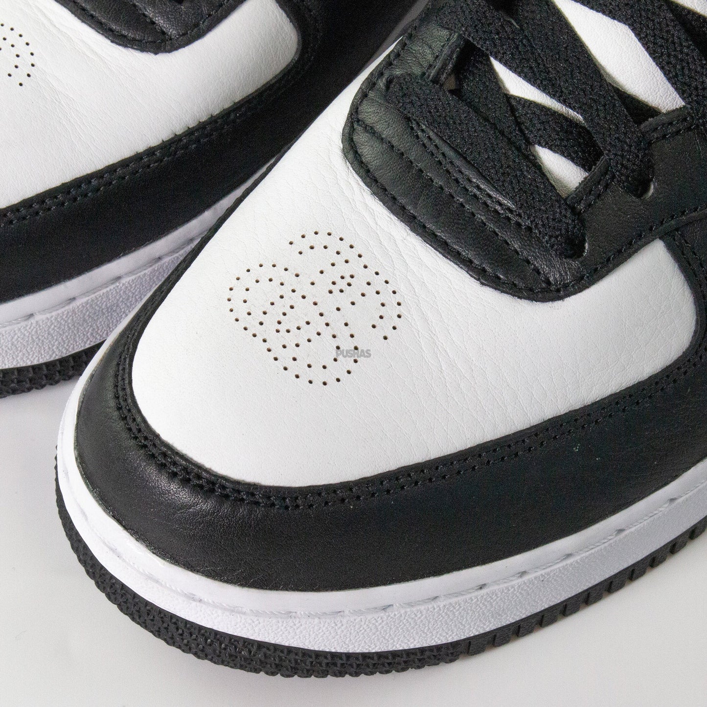 New Air Force 1 Mid Stussy 'Light Bone Black' (2022)