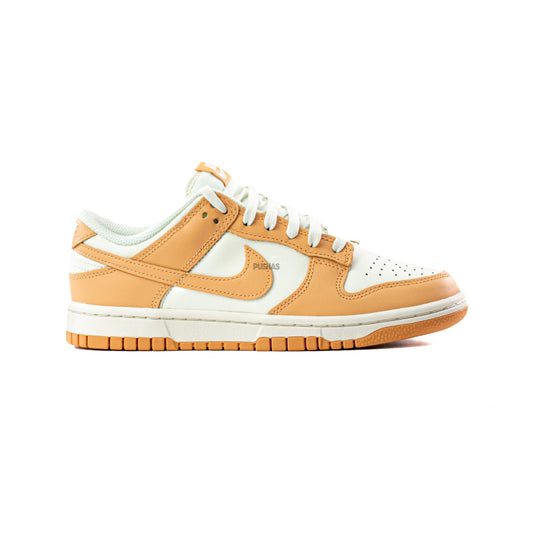 New Dunk Low 'Harvest Moon' Women's (2022)