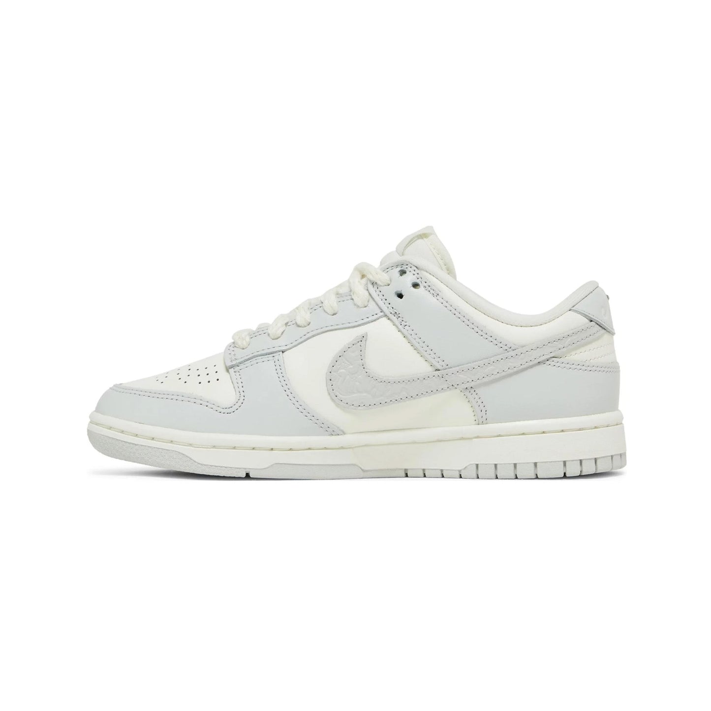 New Dunk Low 'Needlework Sail Aura' Women's (2023)