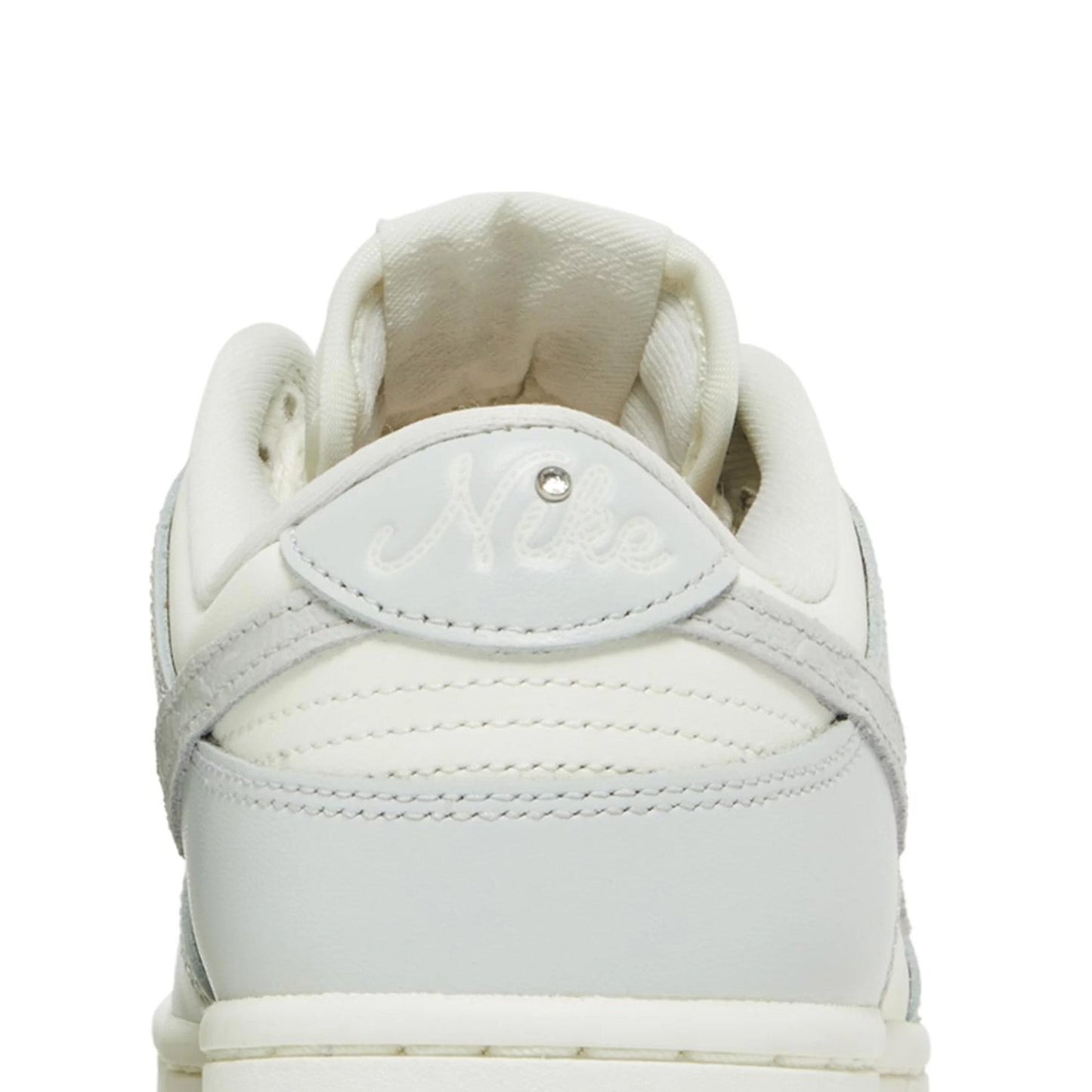 New Dunk Low 'Needlework Sail Aura' Women's (2023)