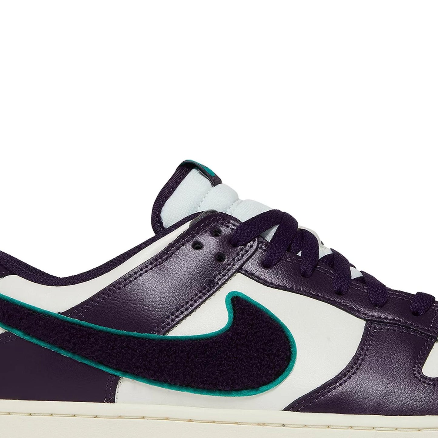 New Dunk Low Chenille Swoosh 'Sail Grand Purple' (2022)