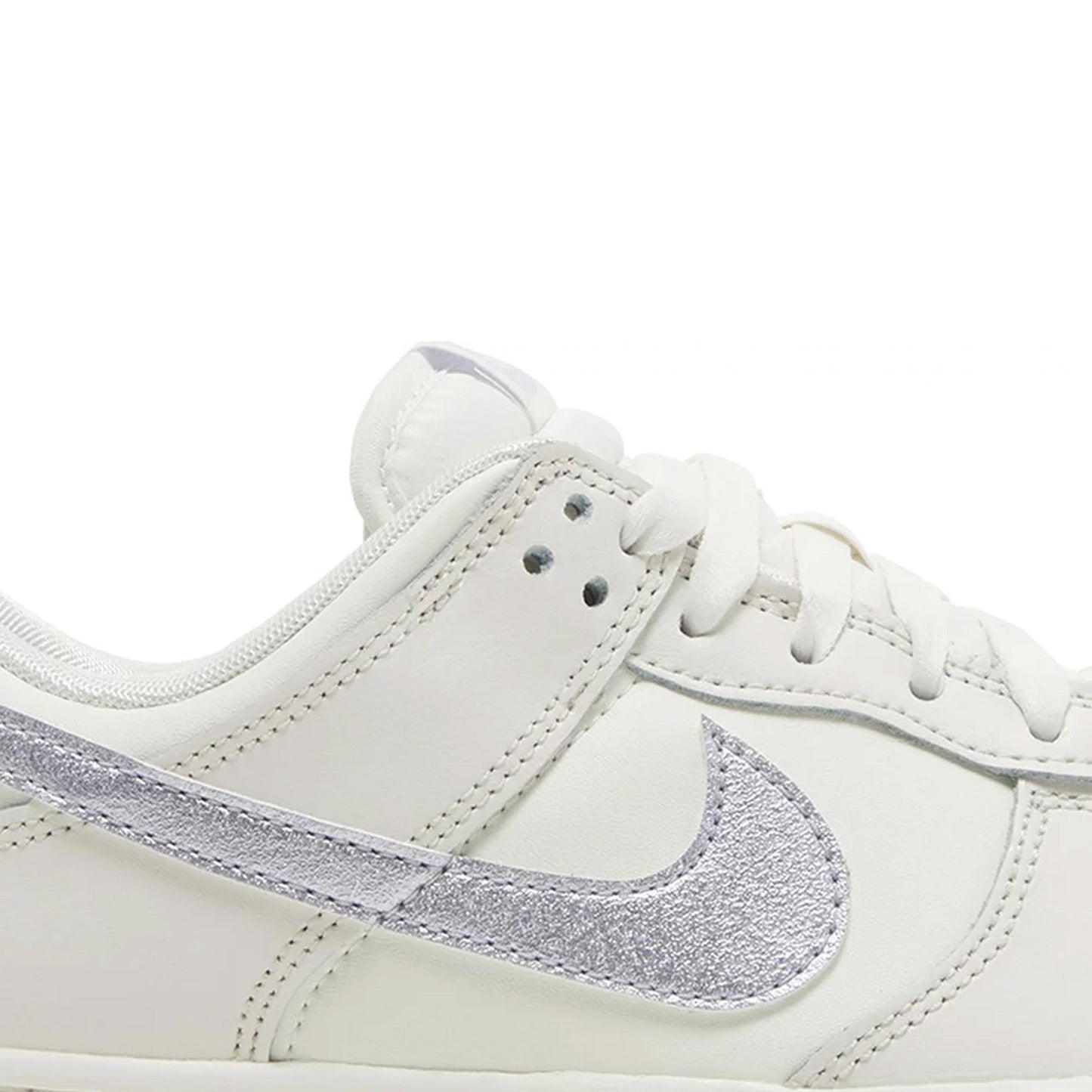 New Dunk Low Essential 'Sail Oxygen Purple' Women's (2023)