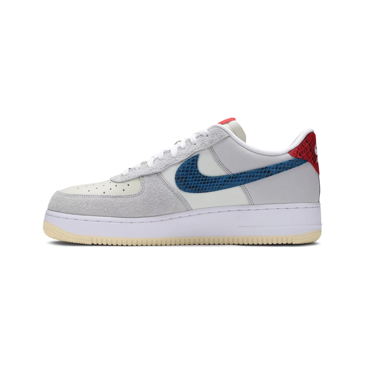 New Air Force 1 Low SP Undefeated 5 On It Dunk Vs. AF1 'Grey Fog' (2021)