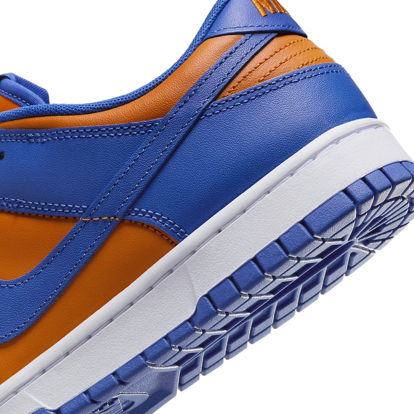 New Dunk Low 'Knicks' (2024)