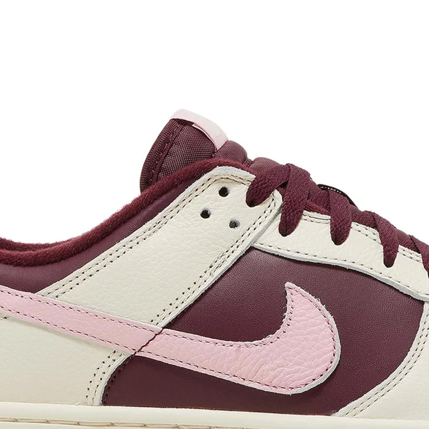 New Dunk Low Retro PRM 'Valentine's Day' (2023)