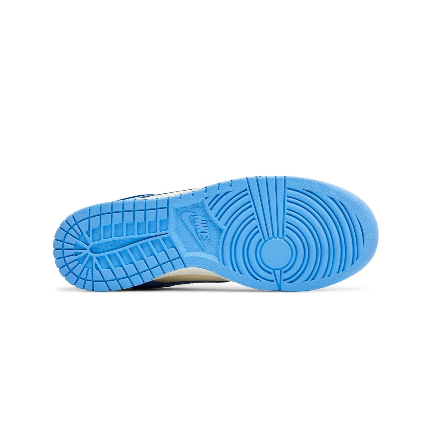 New Dunk Low Retro 'University Blue' (2024)