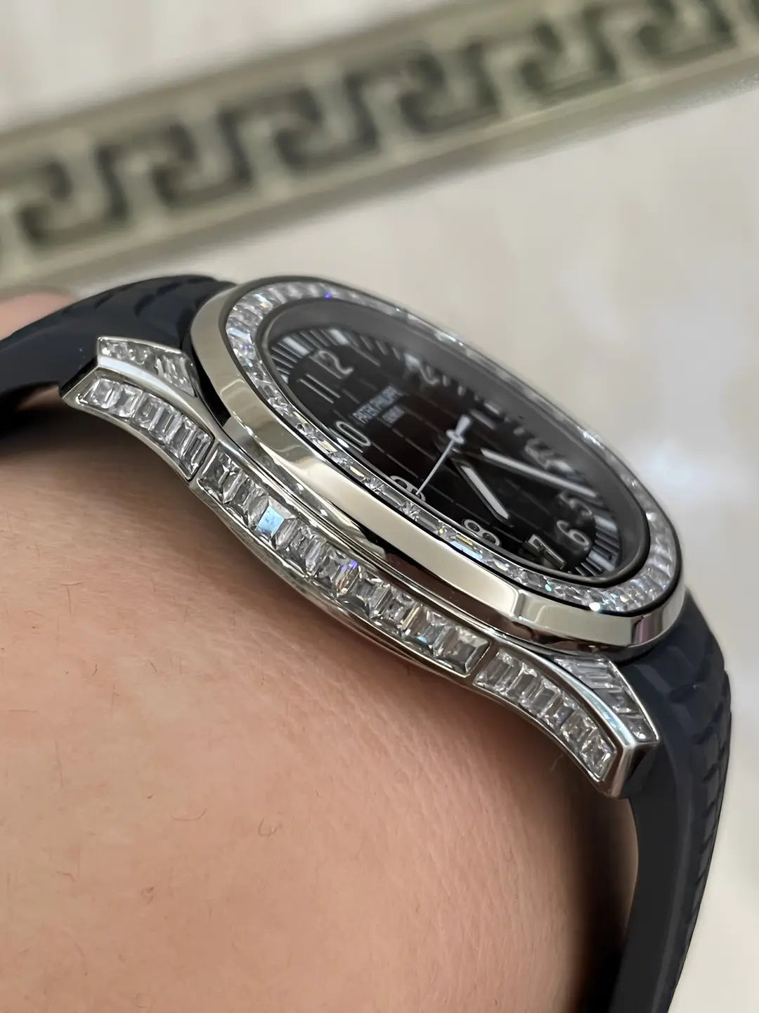 CLASSIC Aquanaut 5167 300G 010 Black & Green & Brown 40mm