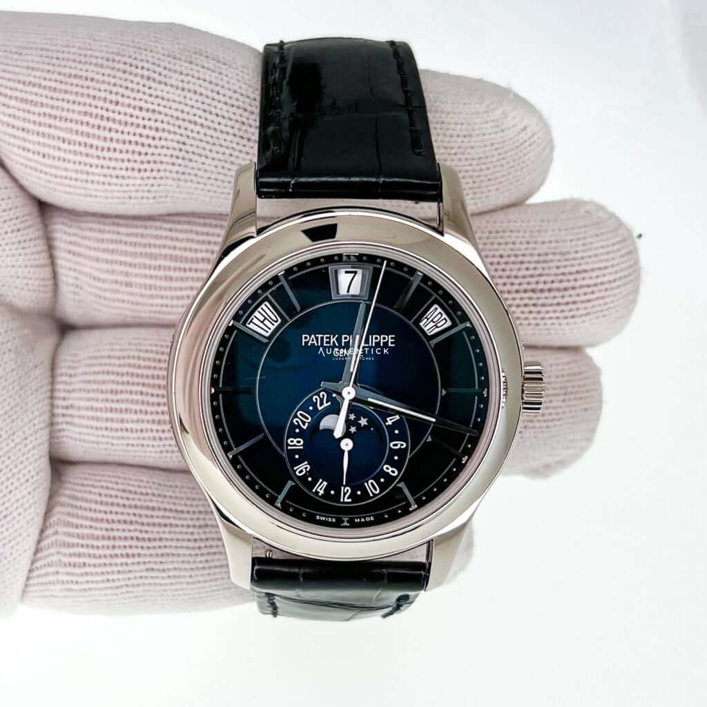 CLASSIC Complications Annual Calendar White Gold Blue Dial 5205G-001