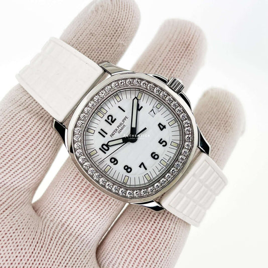 CLASSIC Luce Aquanaut White Dial Stainless Steel 5067A-011