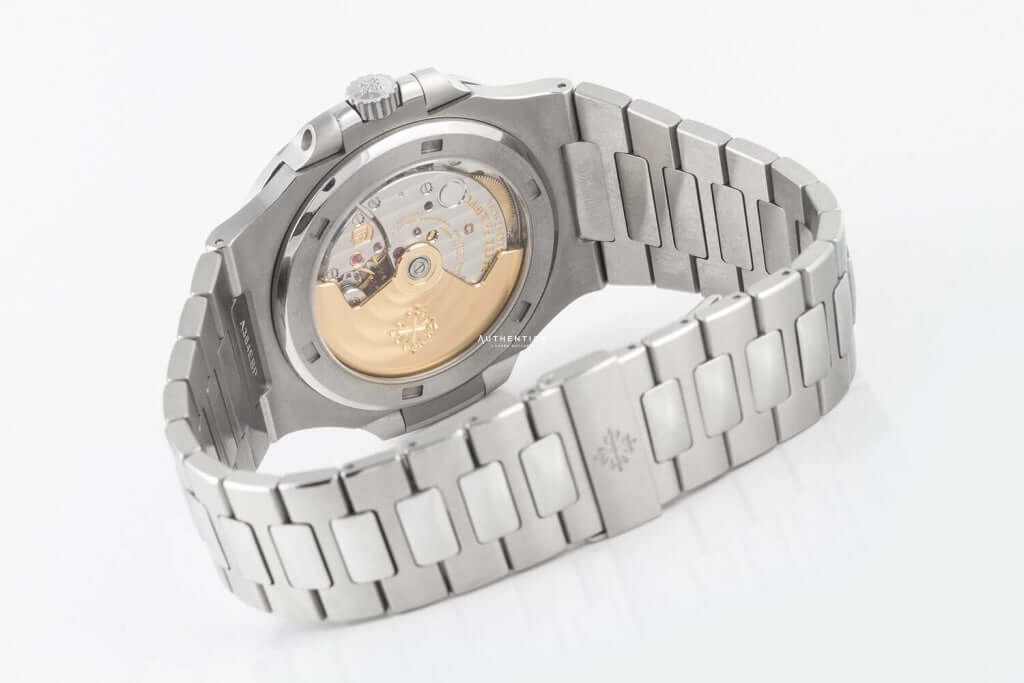 CLASSIC NAUTILUS STAINLESS STEEL BLUE DIAL 5711/1A-010