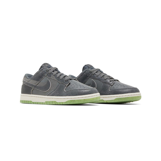 New Dunk Low Retro PRM 'Halloween' (2022)