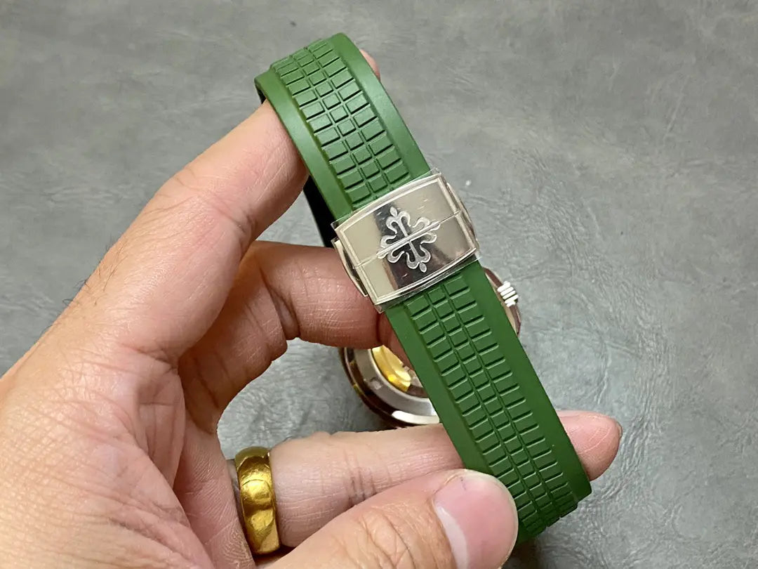 Replica CLASSIC Aquanaut 5168G 010 40mm Mens Watch