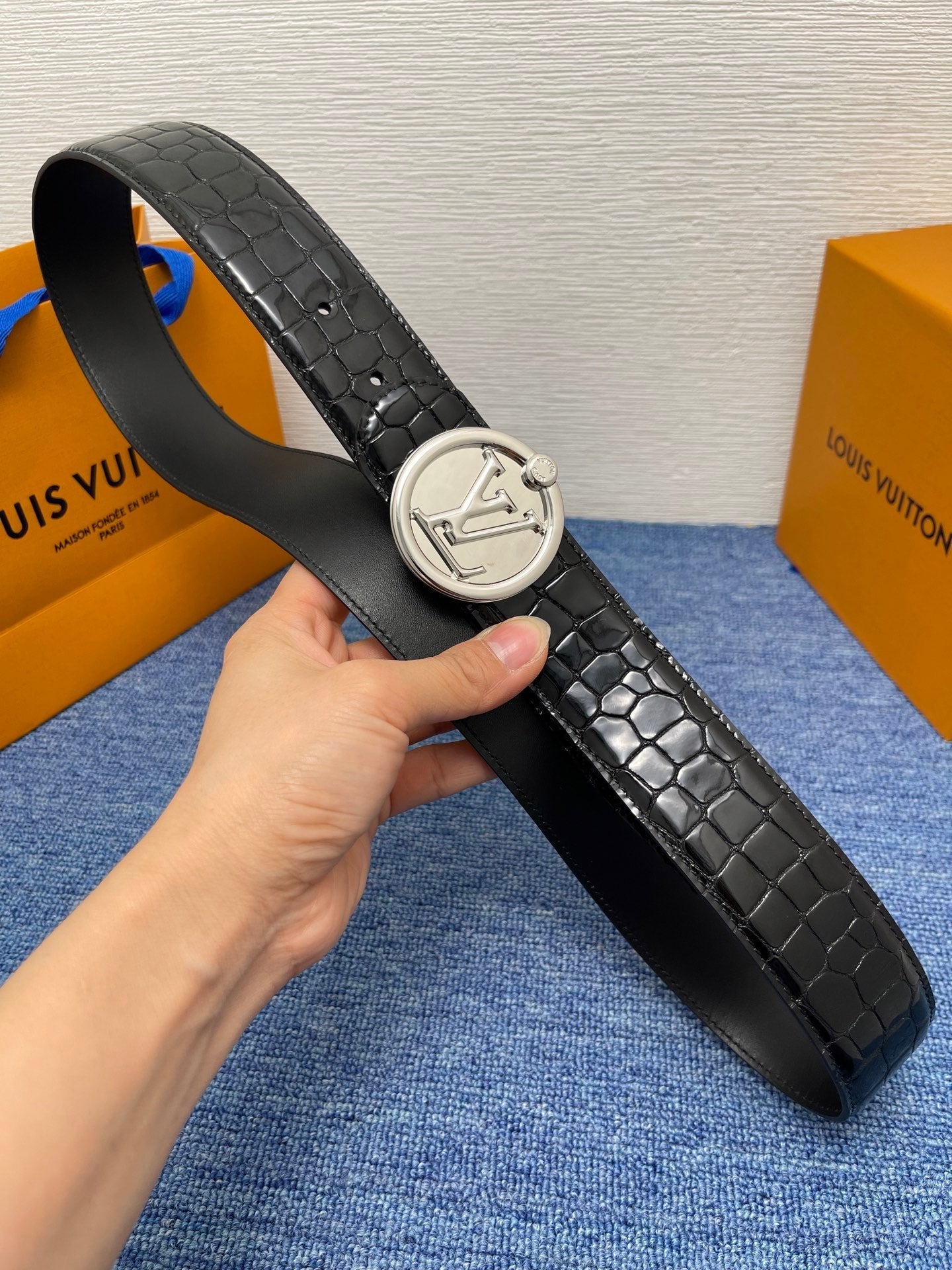 2025 L House Classic Crocodile Leather Belt