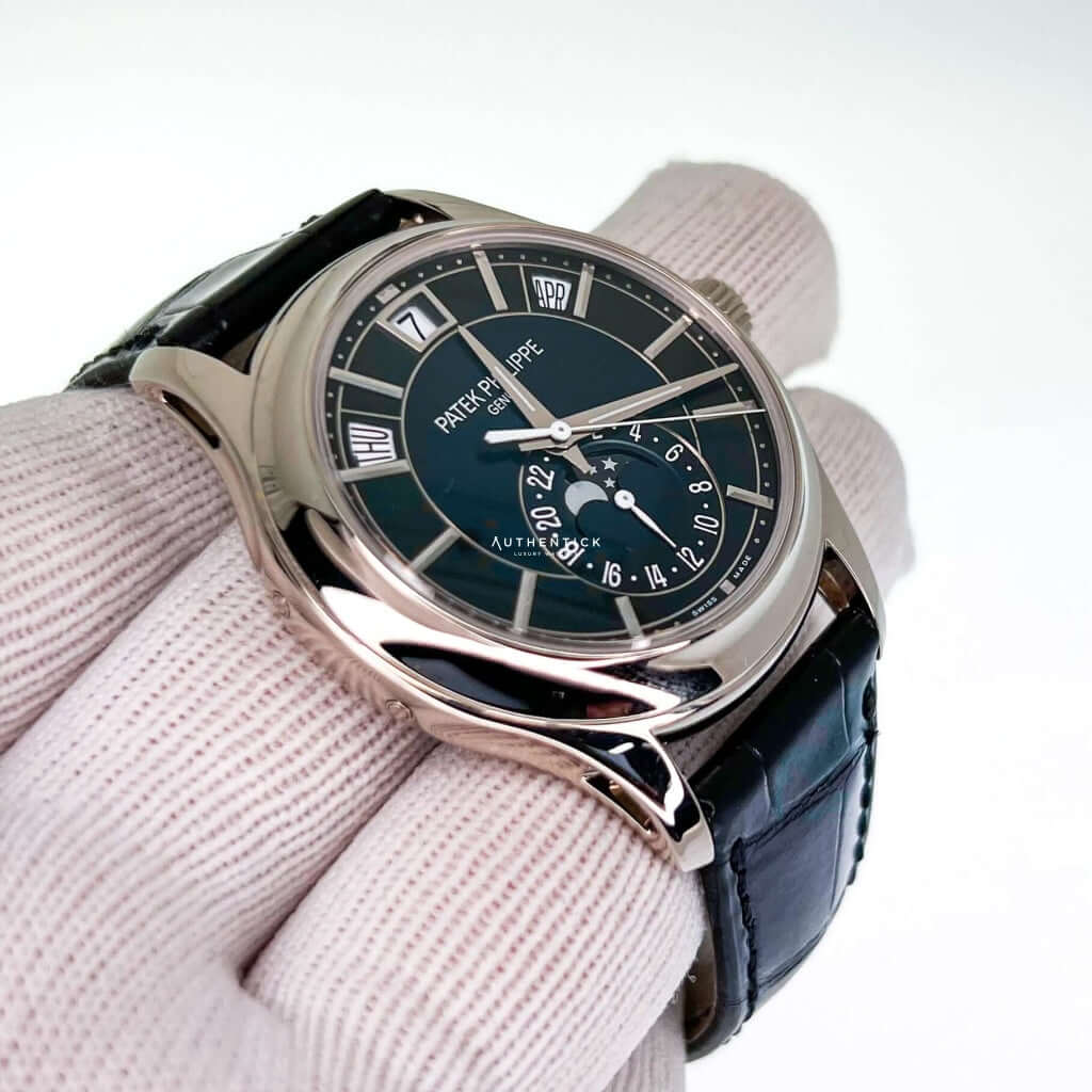 CLASSIC Complications Annual Calendar White Gold Blue Dial 5205G-001